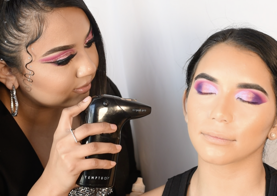 The Differences Between Traditional and Airbrush Makeup